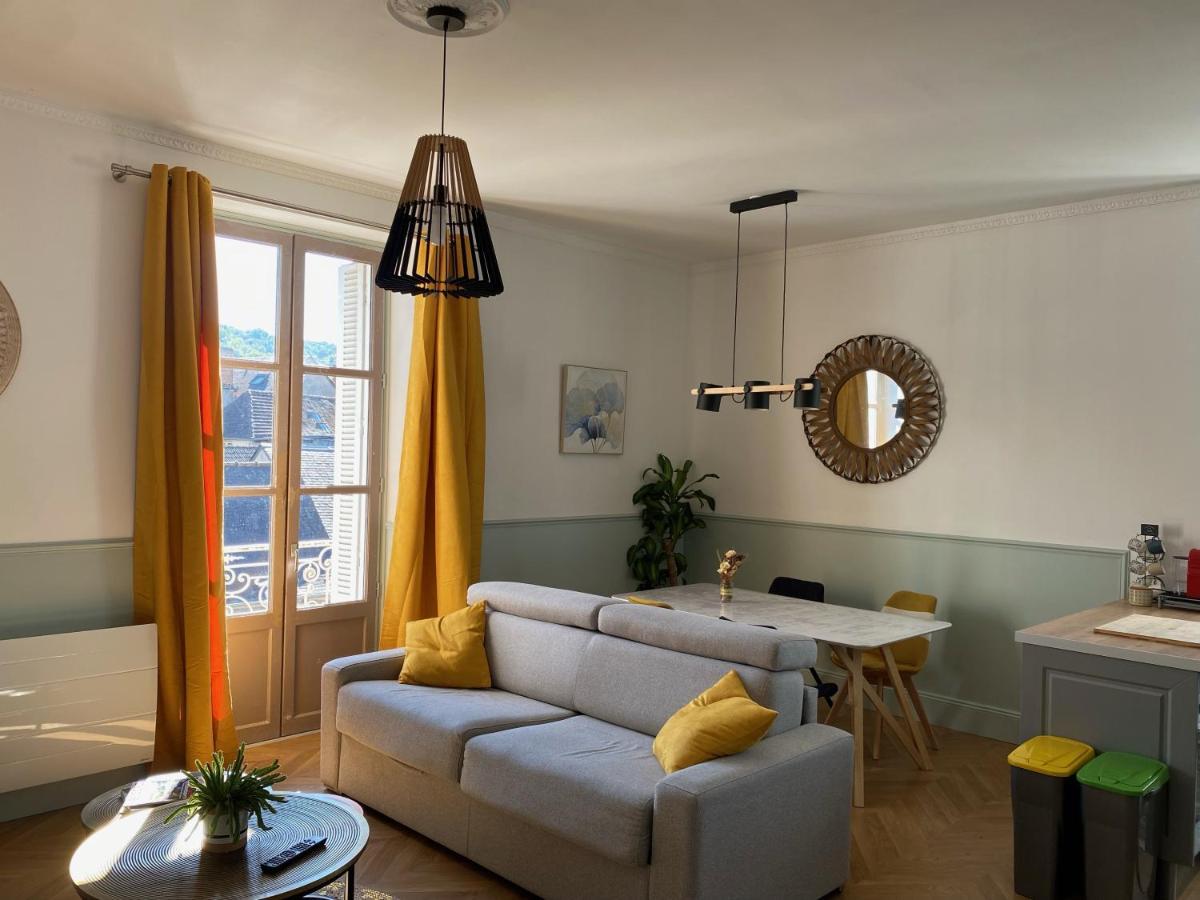 Magnifique Appartement Climatise - Classe 4 Etoiles Terrasson Екстериор снимка