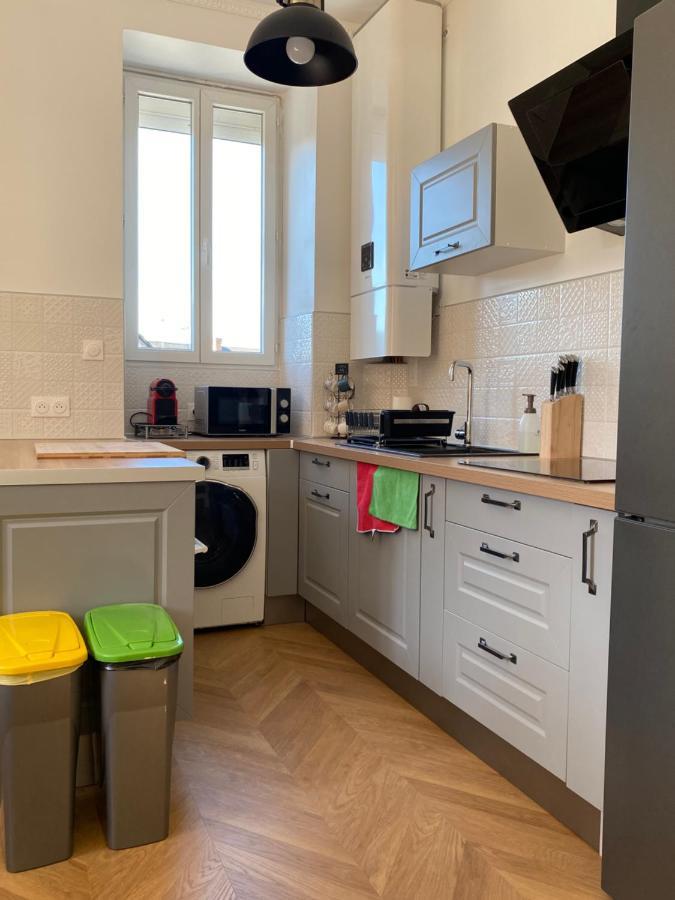 Magnifique Appartement Climatise - Classe 4 Etoiles Terrasson Екстериор снимка